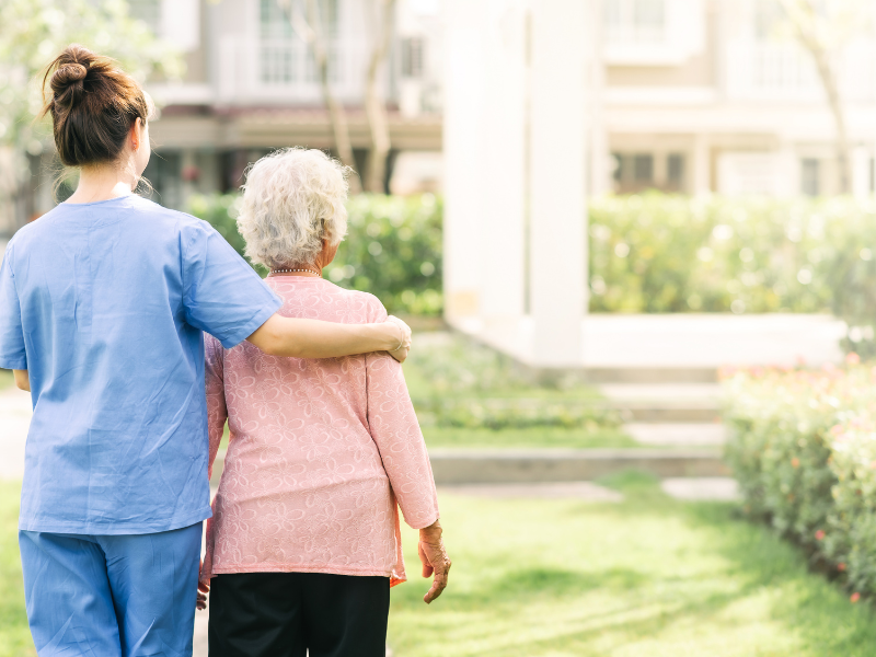 Summer’s Landing (2000 x 900 px) (800 x 800 px) (800 x 600 px) (54)